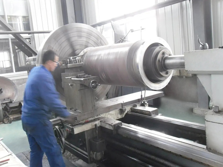 外圆车削（粗加工、半精加工）